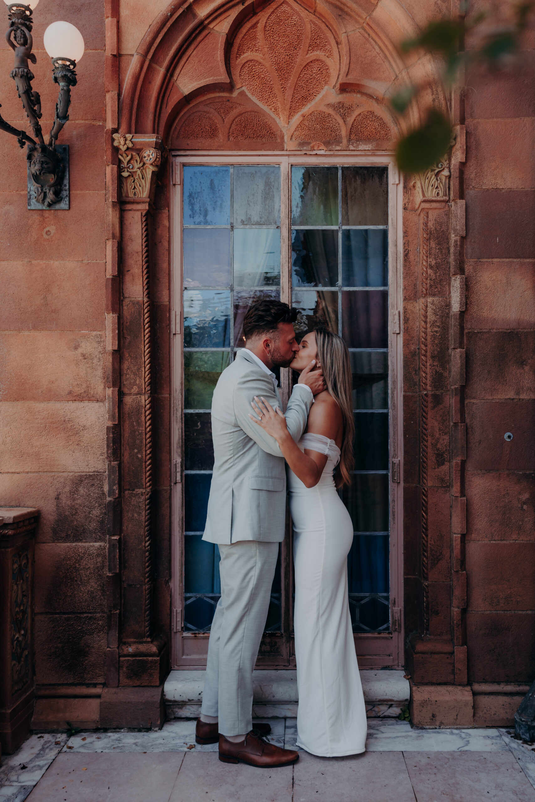 Nicole and Gabe portrait at the Museum of Art Ringling Sarasota Florida engagement session