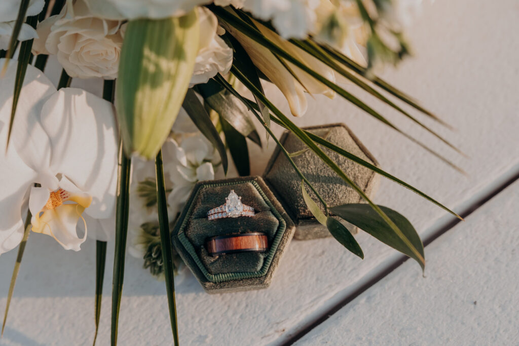 Wedding party portraits on Longboat Key (53)