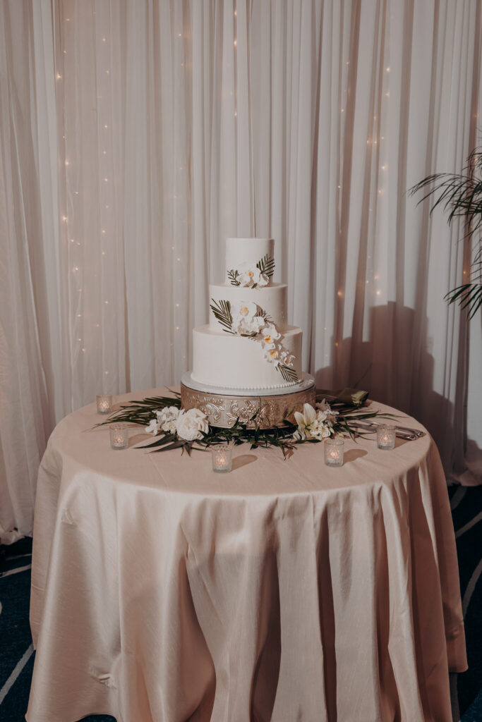 Wedding party portraits on Longboat Key (73)