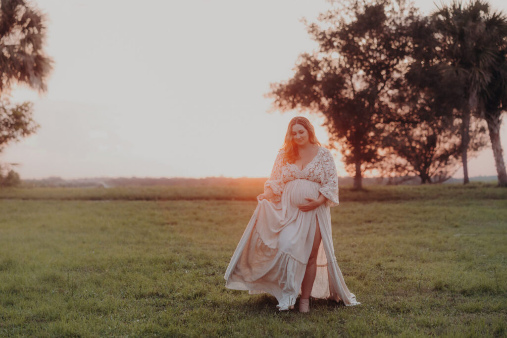 Sarasota maternity photography by Angela Moon